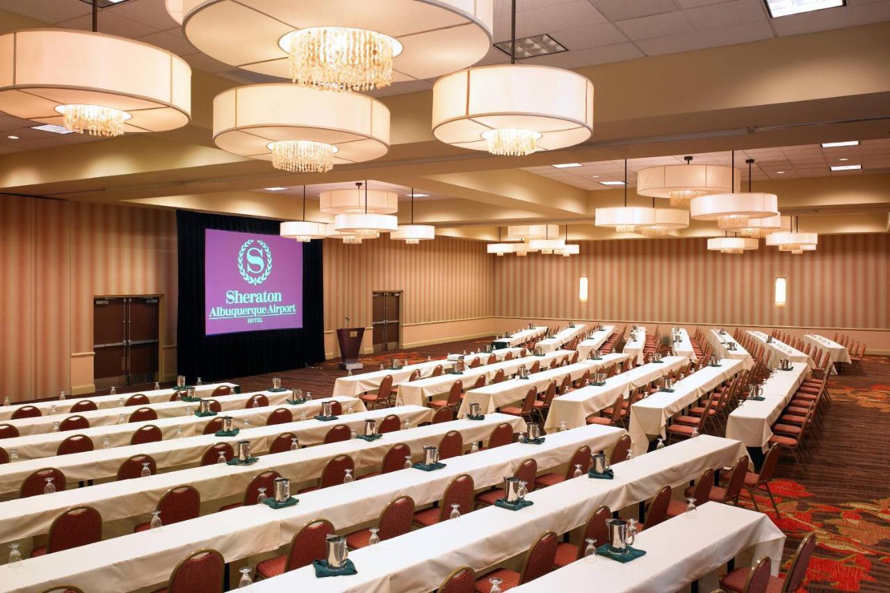 Sheraton Airport Hotel 3*